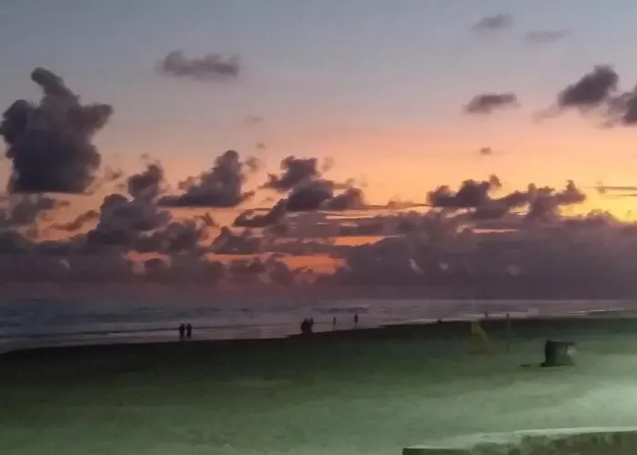 Apto Super Confortavel 1 Quadra Da Praia Wi-Fi 02 Banheiros Churrasqueira Na Sacada