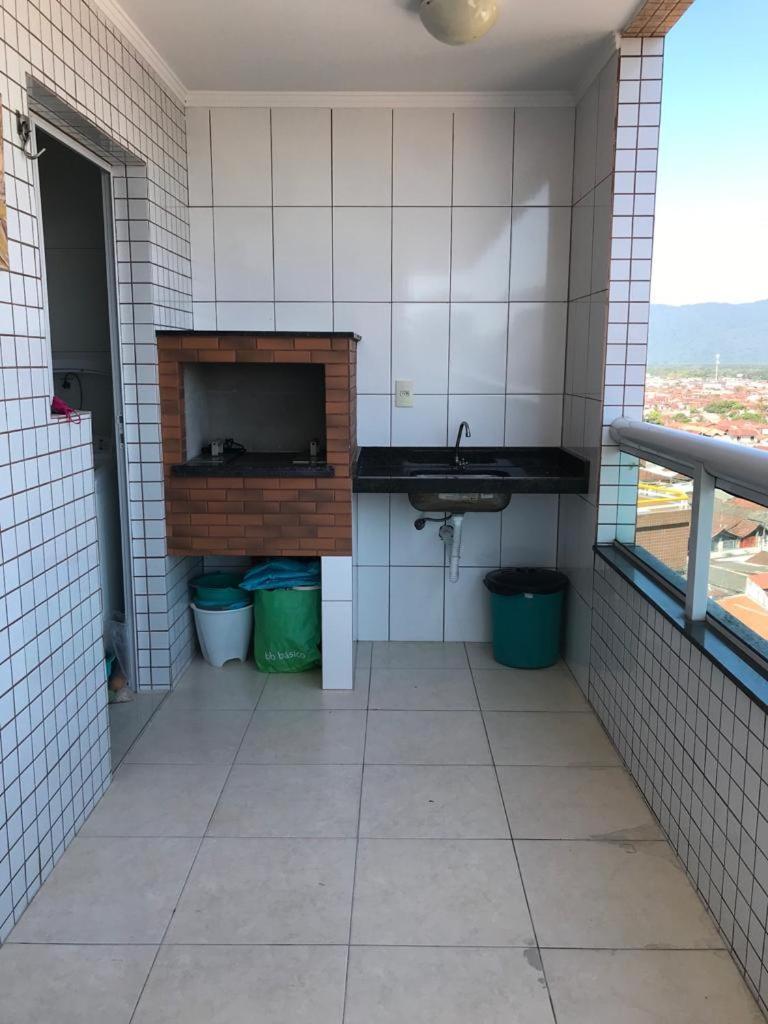 Apto Super Confortavel 1 Quadra Da Wi-fi 02 Banheiros Churrasqueira Na Sacada Apartment